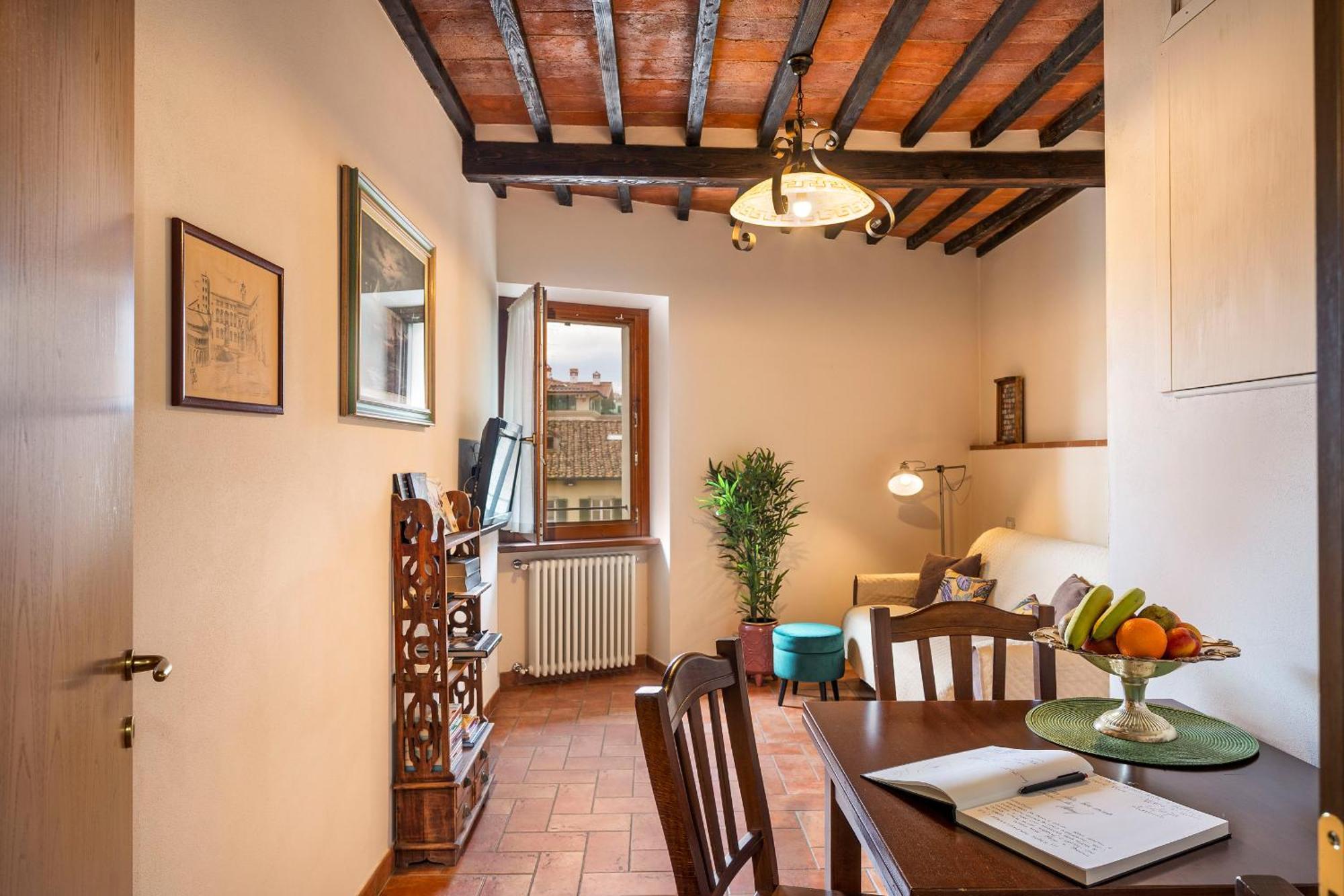 Miva Di Piu Casa Vacanza 아레초 외부 사진